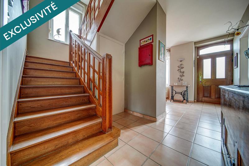 Maison - 150 m² - 10 pièces