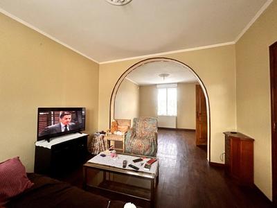 Pavillon - 94 m² - 5 pièces