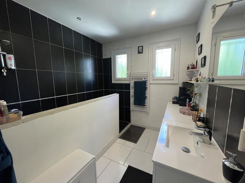 Maison - 81 m² - 3 pièces