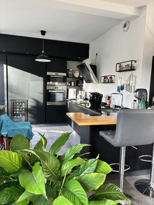 Maison - 106 m² - 4 pièces