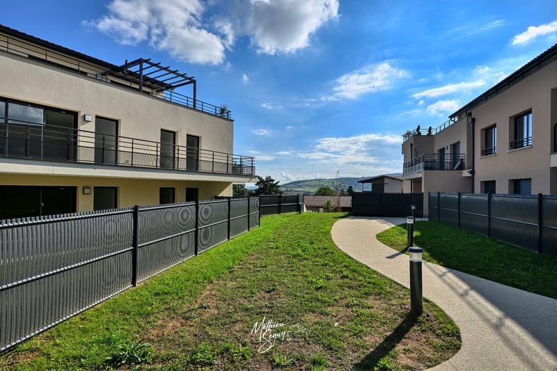 Appartement - 110 m² - 5 pièces