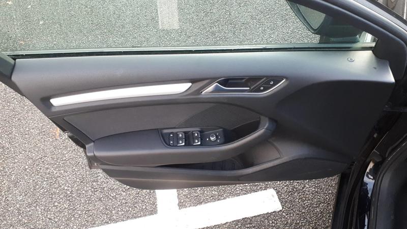 Audi A3 sportback III 35 Tfsi 150 s-Tronic 7 . - Automatique