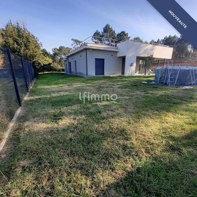 Maison - 148 m² - 6 pièces