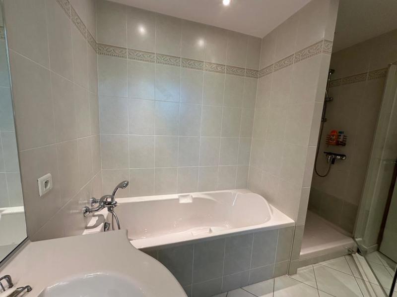 Maison - 167 m² - 6 pièces