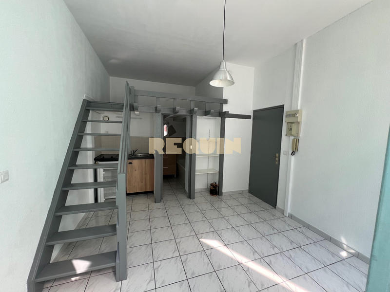 Appartement - 15 m² - 1 pièce