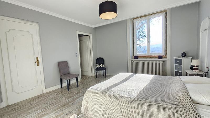 Maison - 445 m² - 10 pièces