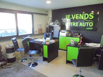 Local d'activités - 200 m²