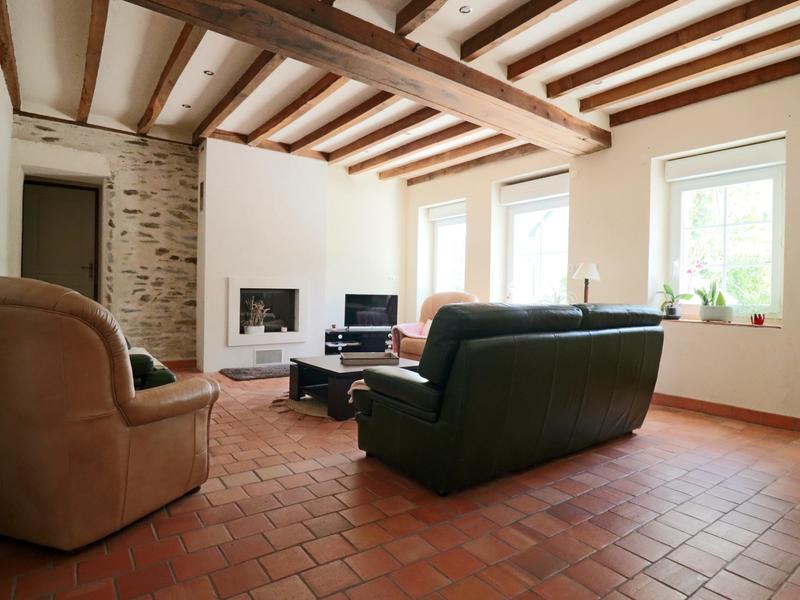 Maison ancienne - 177 m² - 6 pièces