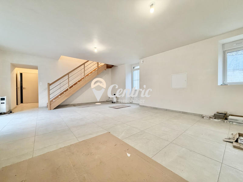 Maison - 94 m² - 4 pièces