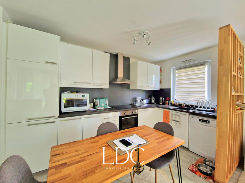 Appartement - 82 m² - 4 pièces