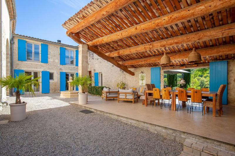 Maison de campagne - 370 m² - 10 pièces