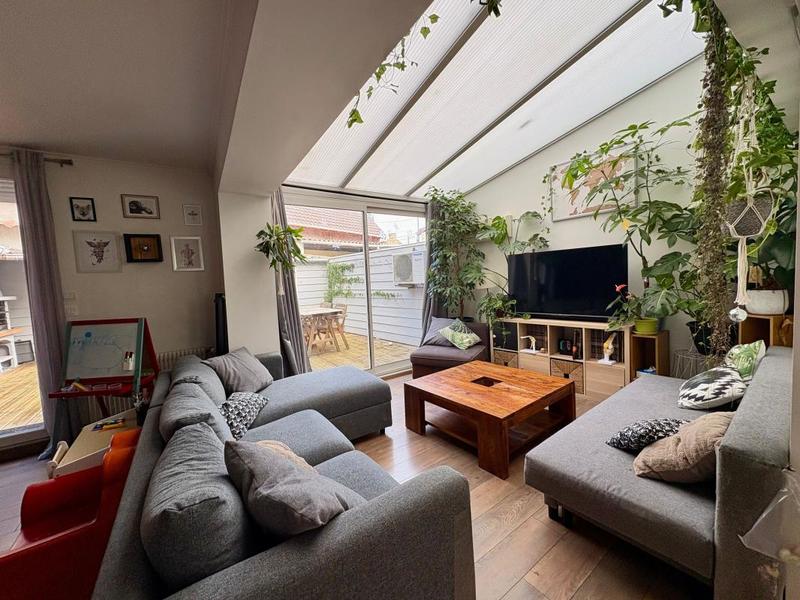 Maison - 120 m² - 5 pièces