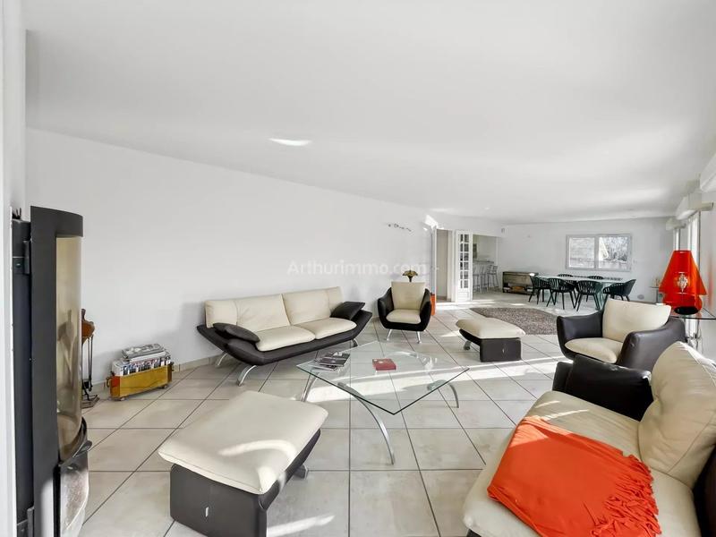 Maison - 183 m² - 7 pièces