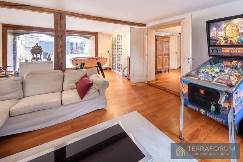 Maison ancienne - 223 m² - 8 pièces