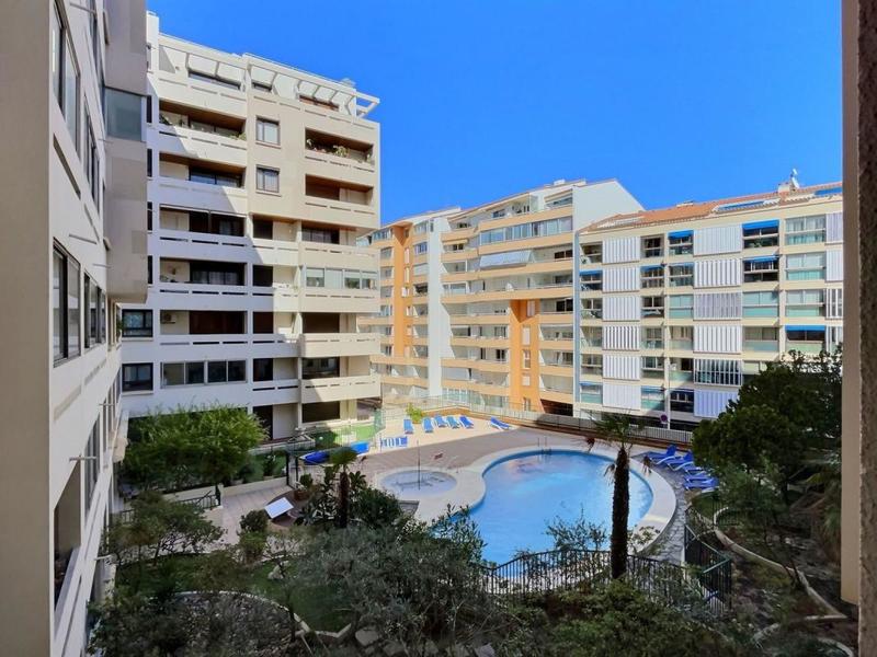 Appartement - 205 m² - 7 pièces