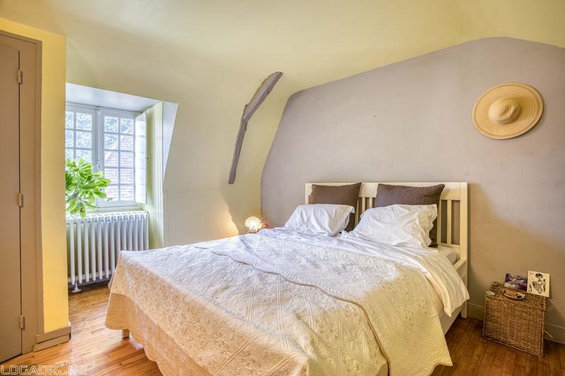 Maison traditionnelle - 152 m² - 5 pièces