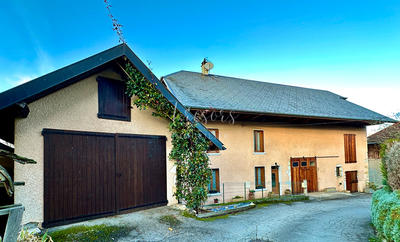 Maison - 500 m² - 6 pièces