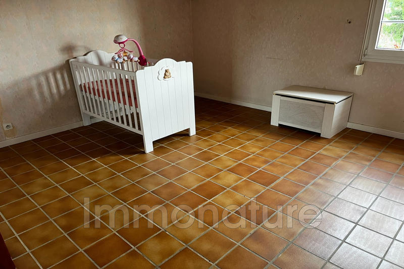 Villa - 251 m² - 7 pièces