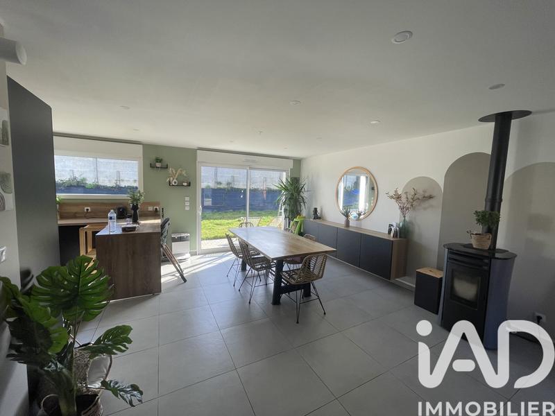 Maison - 122 m² - 6 pièces