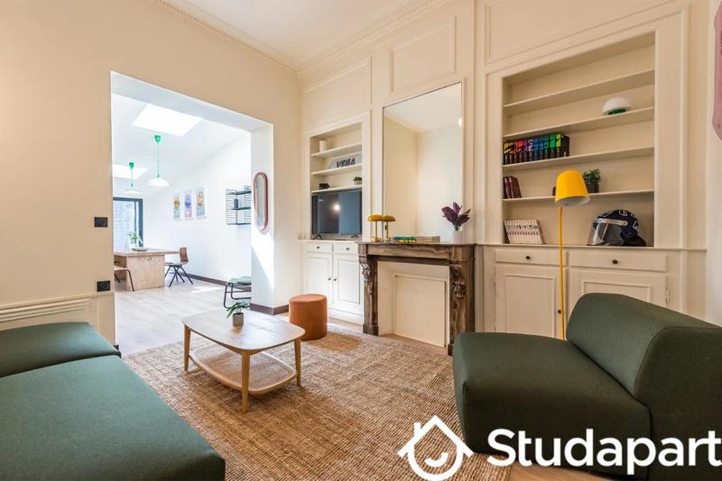 Chambre - 155 m² - 1 pièce