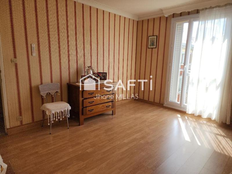 Appartement - 80 m² - 3 pièces