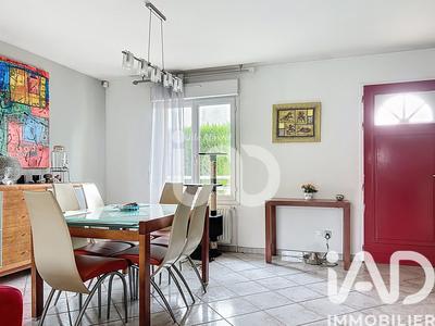Maison - 103 m² - 6 pièces