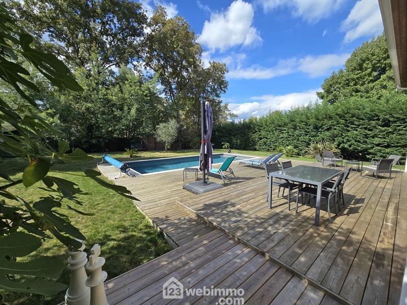 Maison - 161 m² - 5 pièces