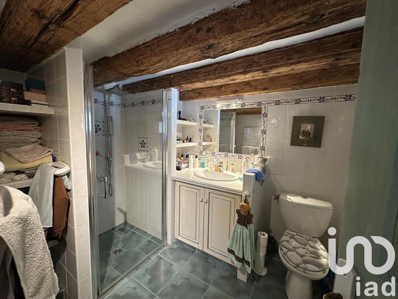 Maison - 243 m² - 8 pièces