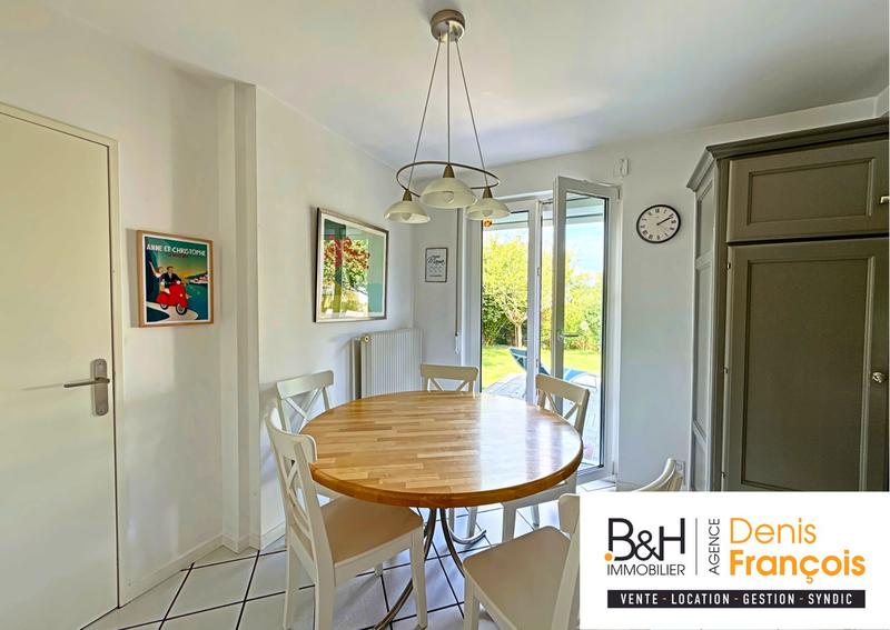 Maison - 185 m² - 7 pièces