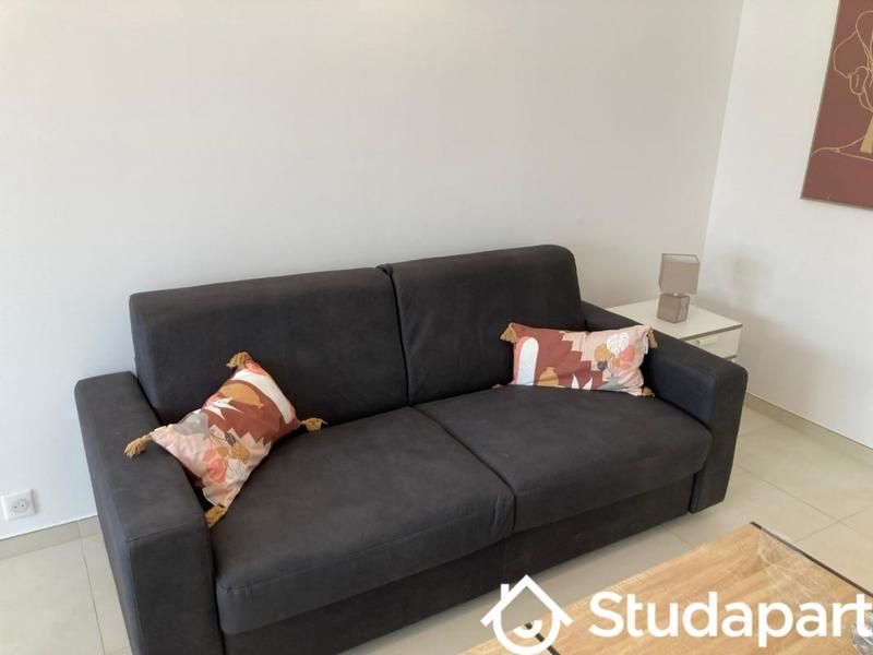 Appartement - 80 m² - 3 pièces