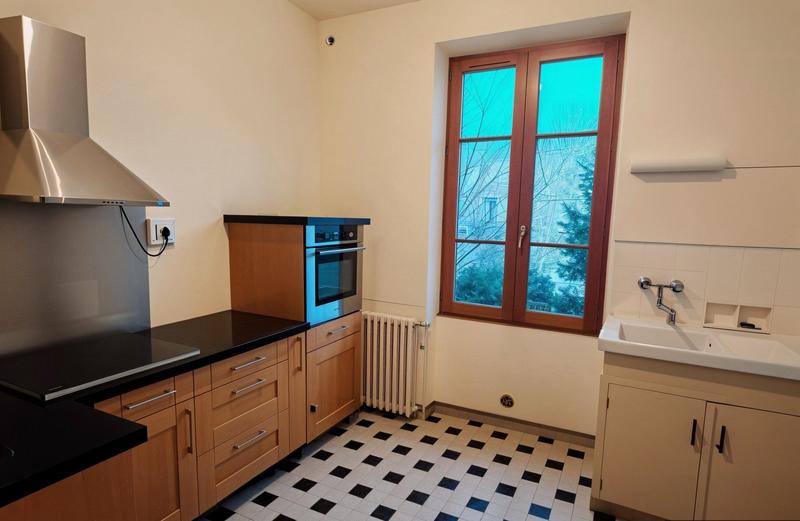 Maison - 122 m² - 6 pièces