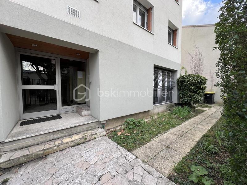 Studio - 32 m² - 1 pièce