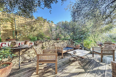 Maison de village - 140 m² - 7 pièces