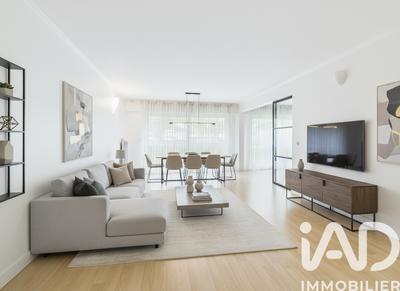 Appartement - 86 m² - 4 pièces