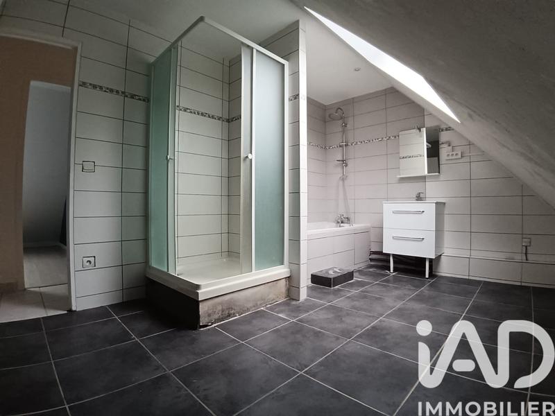 Maison - 122 m² - 7 pièces