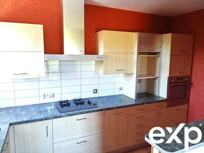 Maison - 229 m² - 8 pièces