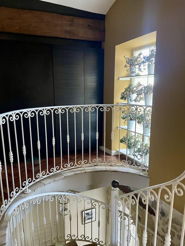 Maison - 615 m² - 16 pièces