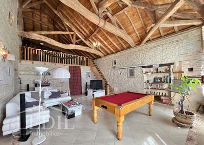 Maison de maîtres - 290 m² - 6 pièces