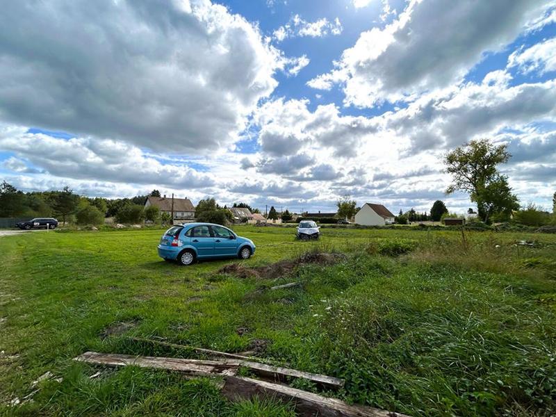 Terrain constructible - 1 003 m²