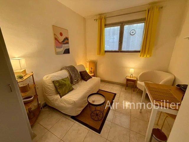 Appartement - 10 m² - 1 pièce