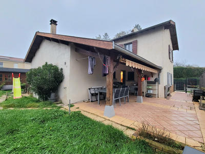 Maison - 138 m² - 7 pièces