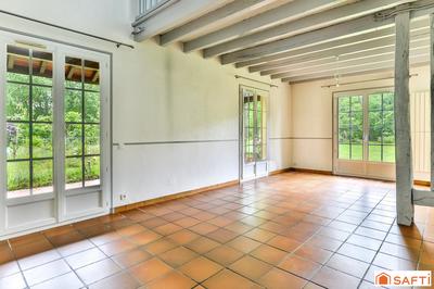 Maison - 120 m² - 7 pièces