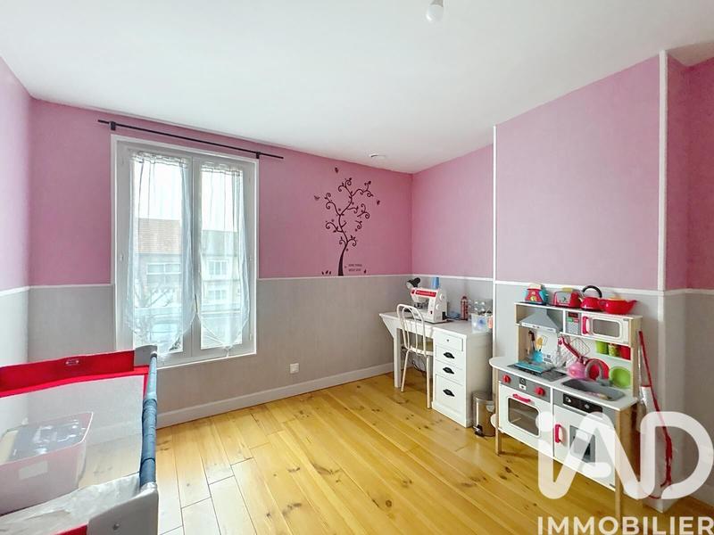 Maison - 122 m² - 5 pièces