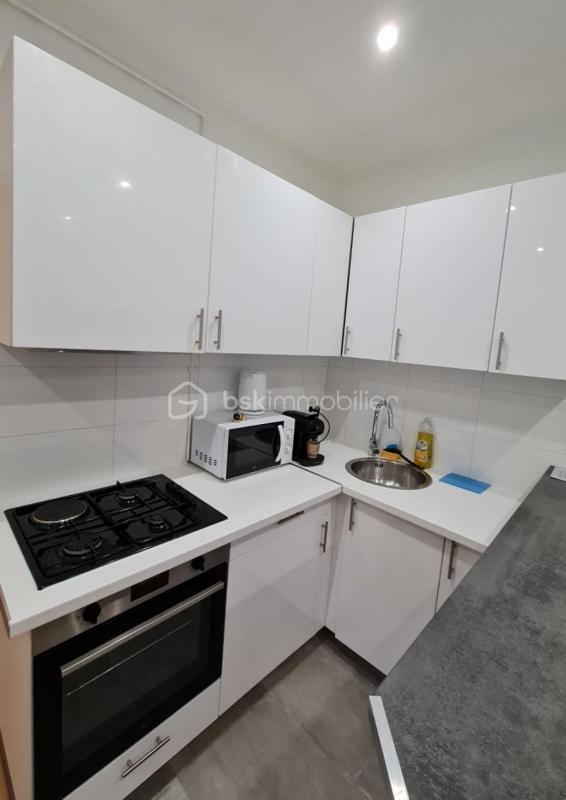 Appartement - 42 m² - 3 pièces