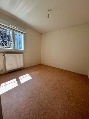 Appartement ancien - 69 m² - 3 pièces