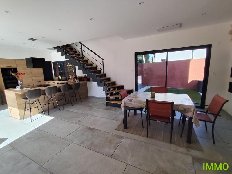 Maison - 149 m² - 5 pièces