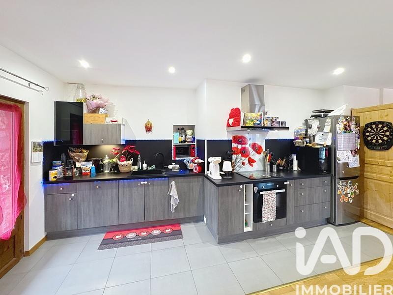 Châlet - 300 m² - 4 pièces