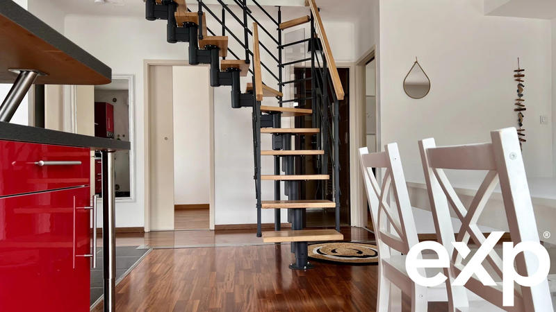 Maison - 137 m² - 6 pièces