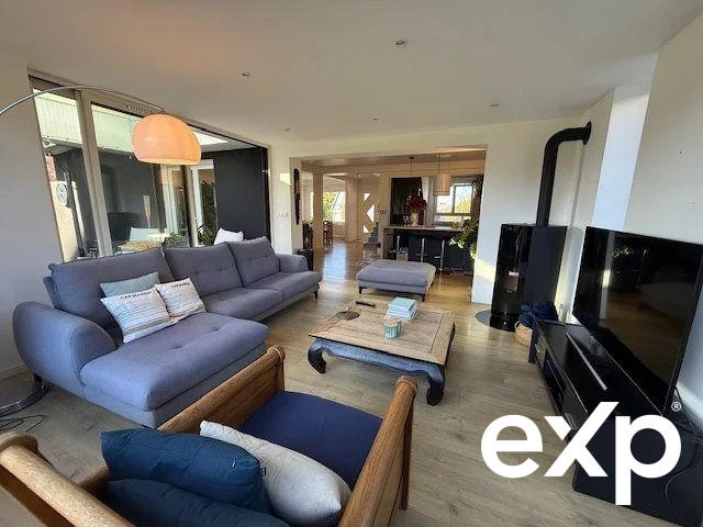 Maison - 127 m² - 5 pièces