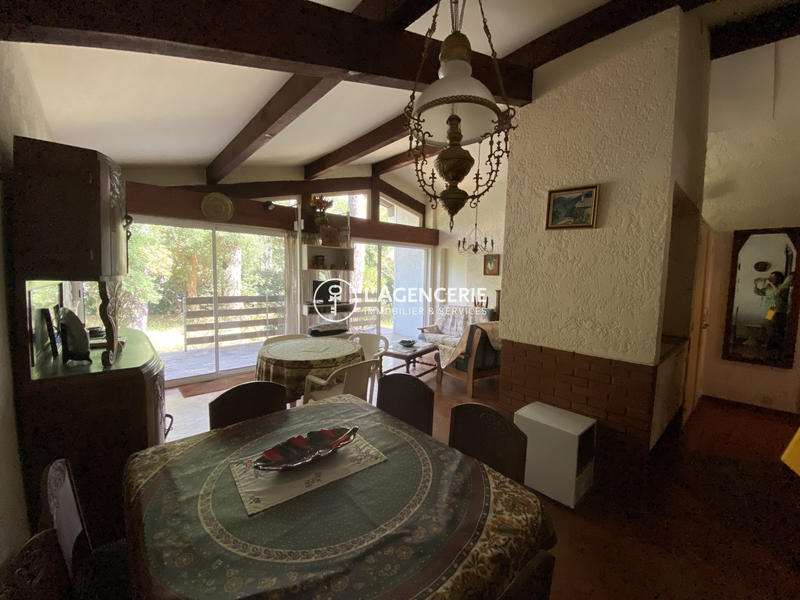 Villa - 90 m² - 5 pièces